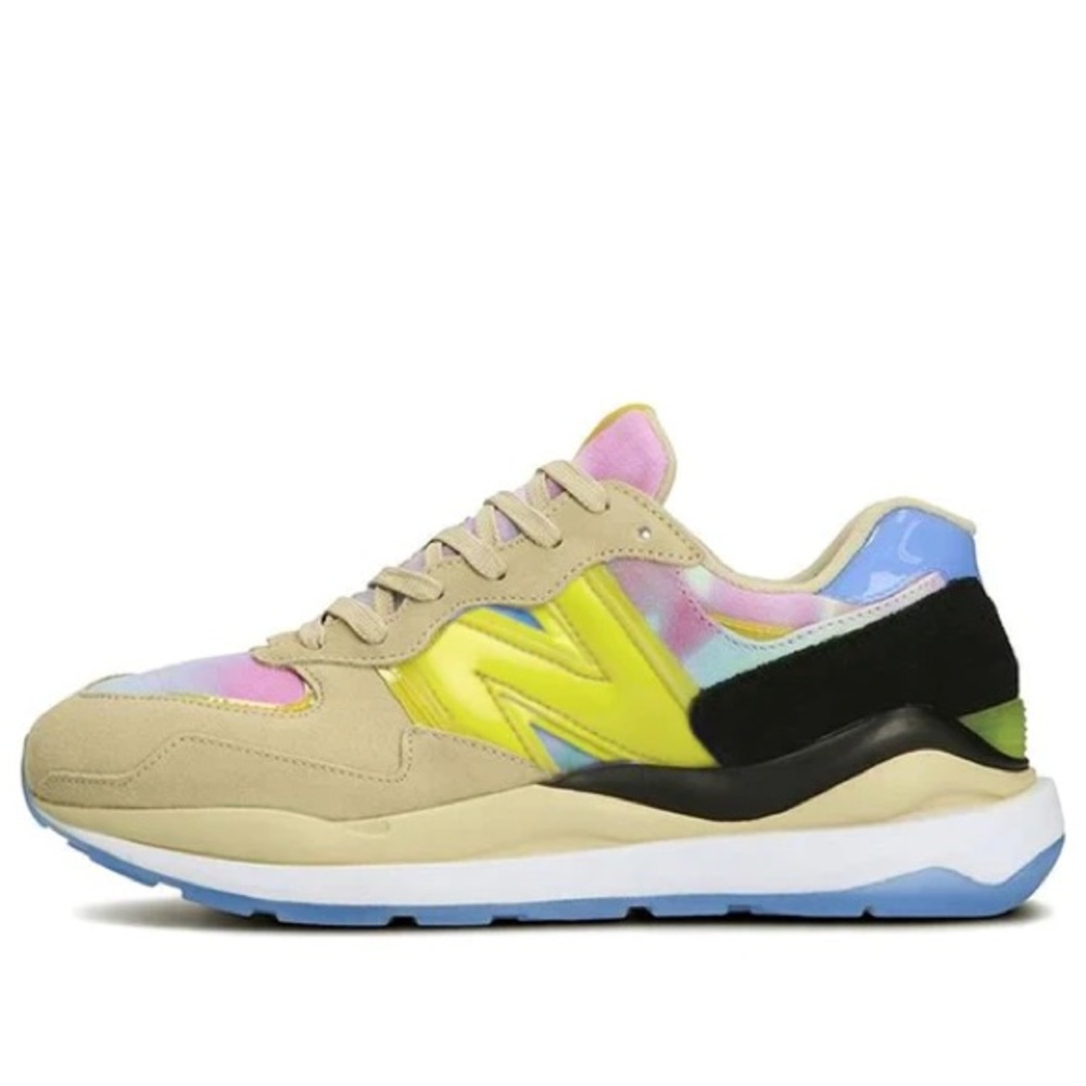 New Balance Atmos X 57/40 'canary Yellow BRAND NEW WITH BOX MENS 6.5 WOMANS 8